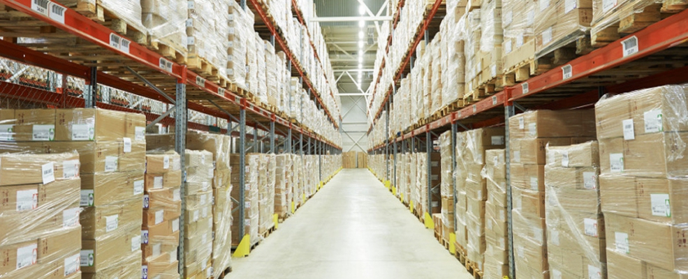 Schnelle Lieferungen dank modernster Lagertechnik